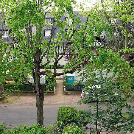 Le Medicis 4* カブール